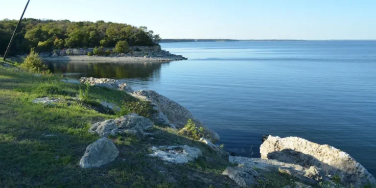 Lake Texoma Should Be Capitalized